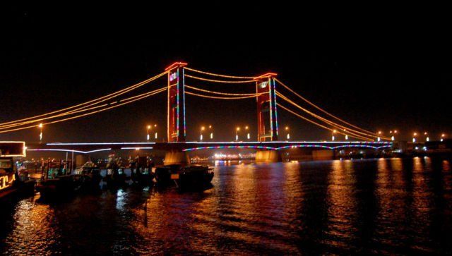 Jembatan Ampera Palembang