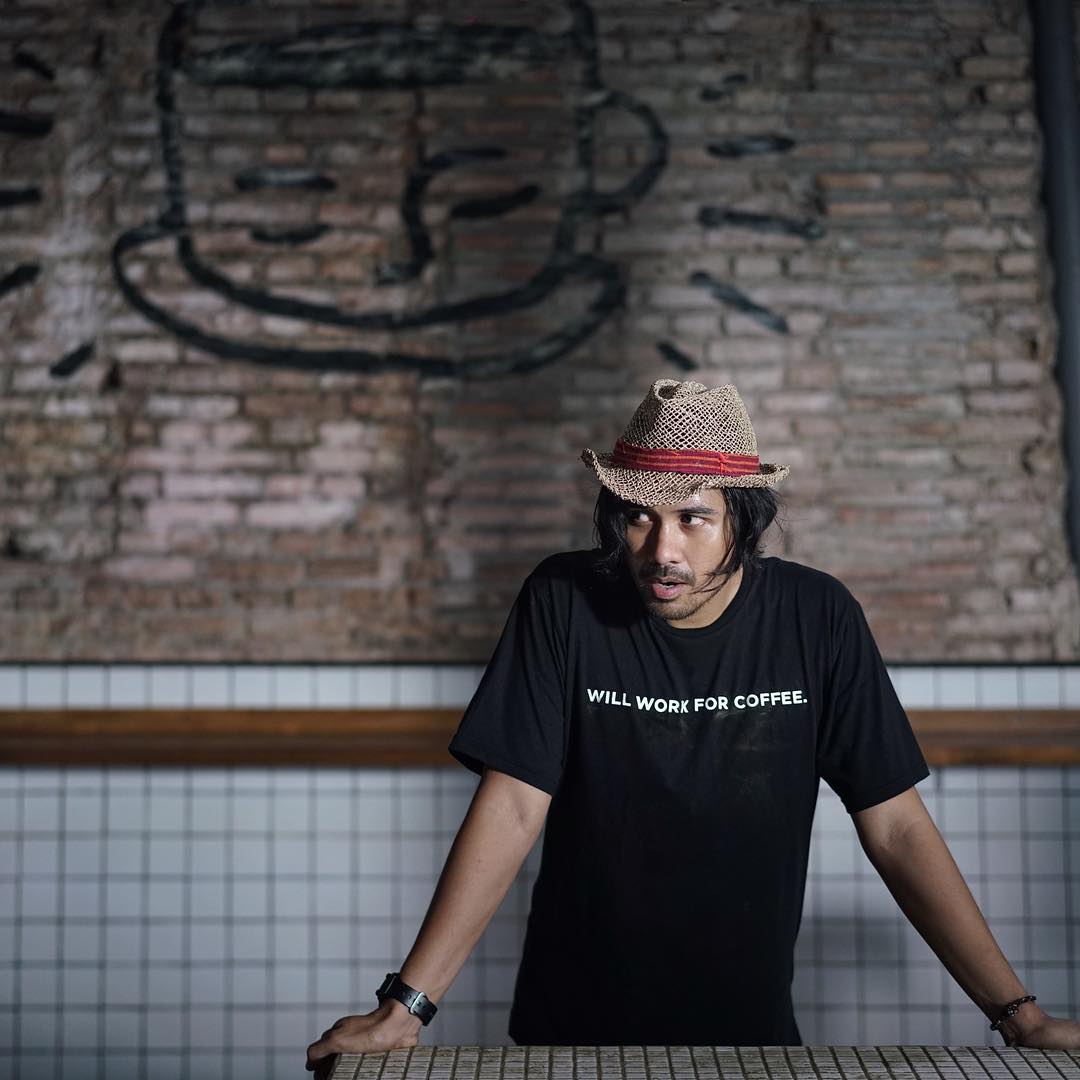 11 Cowok yang Bikin Hati Cewek Indonesia Kebat-kebit Nggak Karuan. Aduh