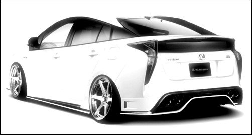 prius v