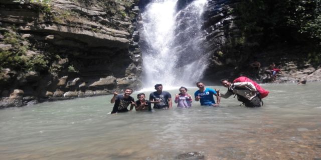 Cocok nih kesini Bareng Pacar atau Teman