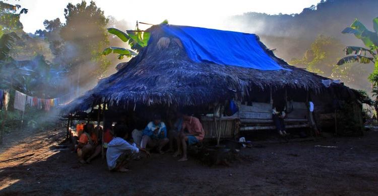 Tentang Suku Polahi yang Punya Tiga Tuhan dan Budaya Kawin ...