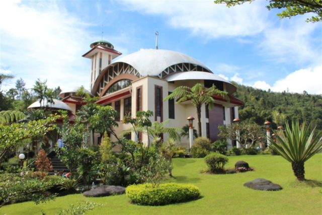 Masjid At Taawun