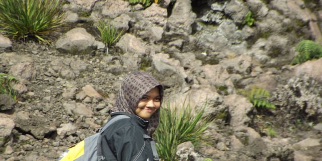 Kewajiban berhijab