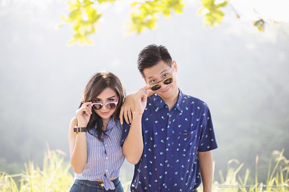 Biar Hasil Foto Prewedding Lebih Manis dan Berkesan, 14 Properti Sederhana Ini Bisa Kalian Gunakan