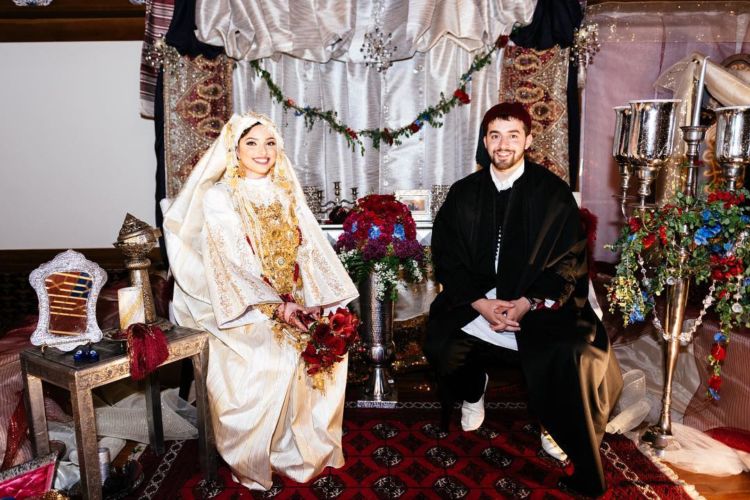 Kalau Memang Belum Siap, Menikah Bisa Ditunda. Jangan Sampai Nikah di