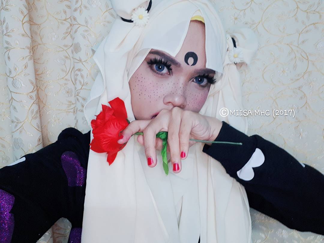 Meski Berhijab Cewek Ini Tetap Bisa Jadi Cosplayer Kreatif Banget