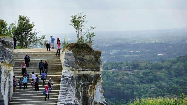 indahnya wisata alam jogja yang begitu eksotis