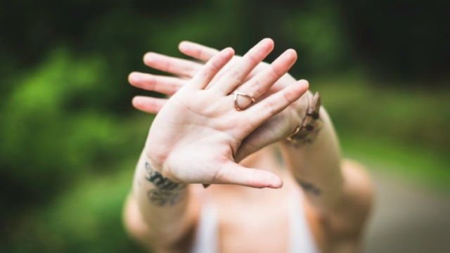 76+ Gambar Pemasangan Cincin Tunangan 76+ Gambar Pemasangan Cincin Tunangan