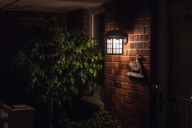 nyala lampu teras