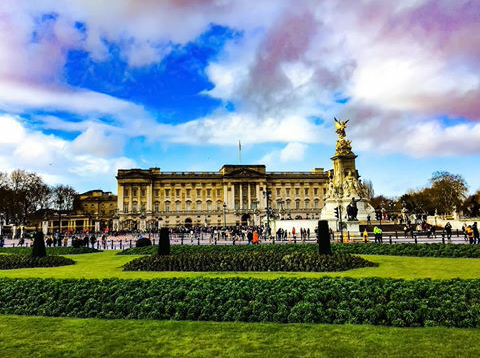 BUCKINGHAM PALACE