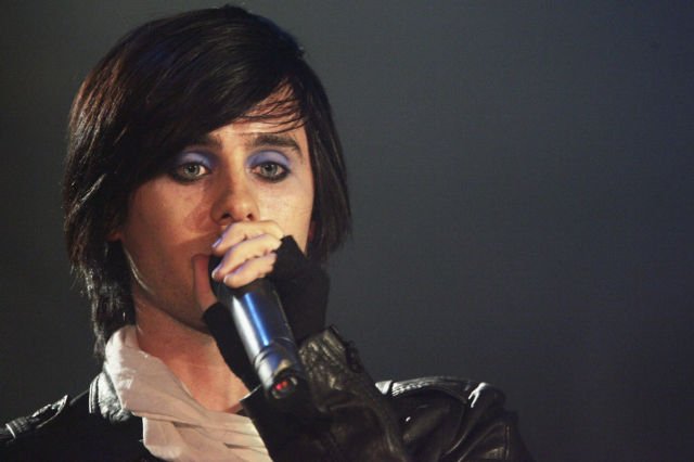 "Guyliner" tren makeup pria sejak era 2000-an