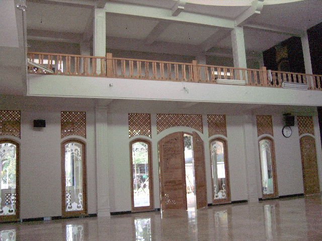 Mengatasi Gerah dan Panas Saat Tarawih