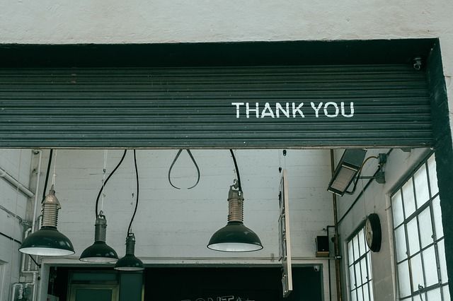 Terimakasih dan maaf menjadi penting