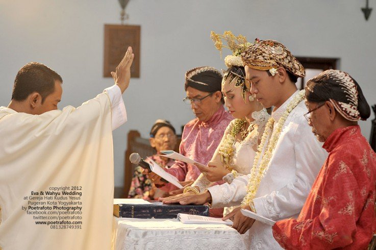Bacaan Akad atau Janji Pernikahan dari 5 Agama di Indonesia