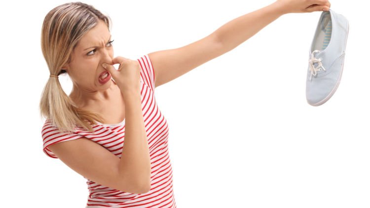 Cara Menghilangkan Bau Kaki Akibat Gunakan Sepatu Cara Menghilangkan Bau Kaki Akibat Gunakan Sepatu