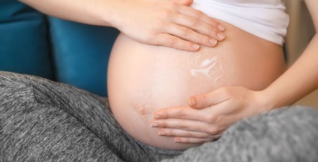 5 Rekomendasi Krim Stretch Mark Terbaik Untuk Ibu Hamil
