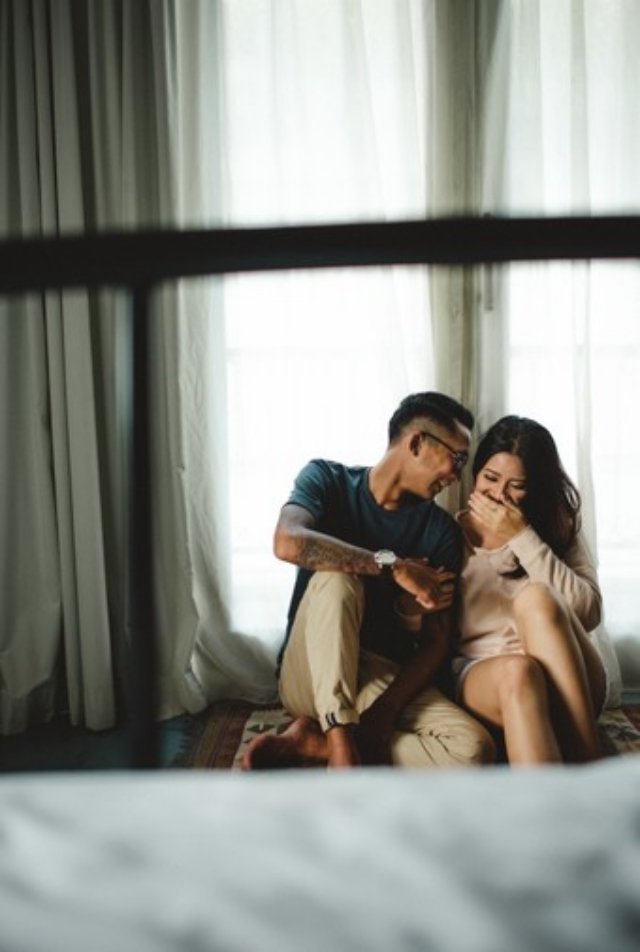 Serunya Mengabadikan Foto Prewedding Ala Rumahan dalam 10