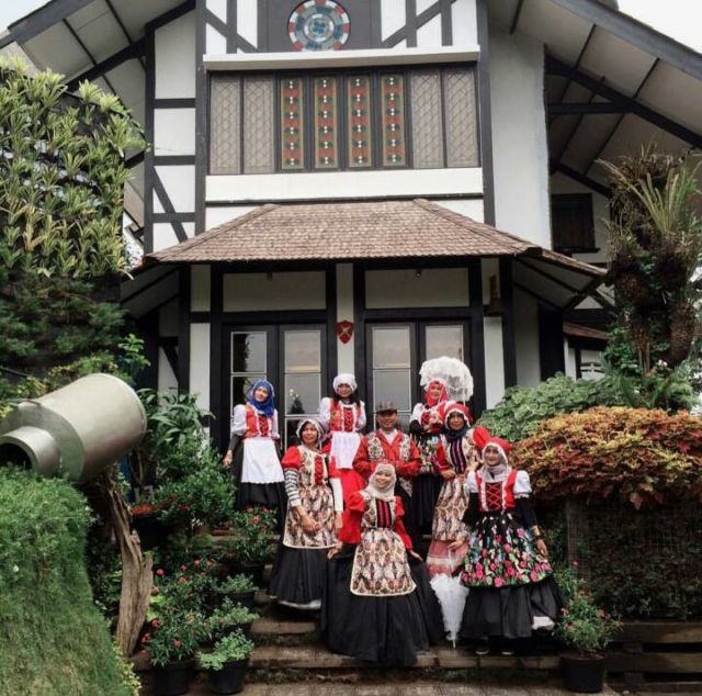 Ala gadis Eropa