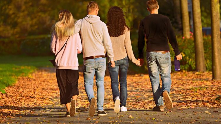 Hati Hati Terjebak Friendzone Ikuti 5 Langkah Jitu Ini Biar Cepet Move On Dari Jebakannya Hati Hati Terjebak Friendzone Ikuti 5 Langkah Jitu Ini Biar Cepet Move On Dari Jebakannya