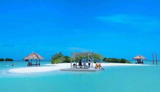 Pari Island