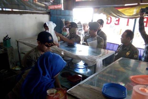 Perlukah Menutup Warung Makan Di Bulan Ramadan Perlukah Menutup Warung Makan Di Bulan Ramadan