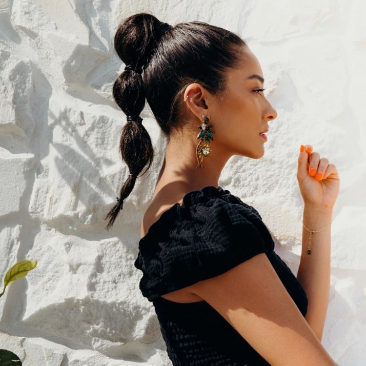 10 Gaya Kuncir Rambut Unik yang Cocok Buat Ngampus Sampai Kondangan