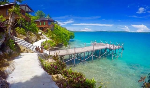 Noah Maratua Resort