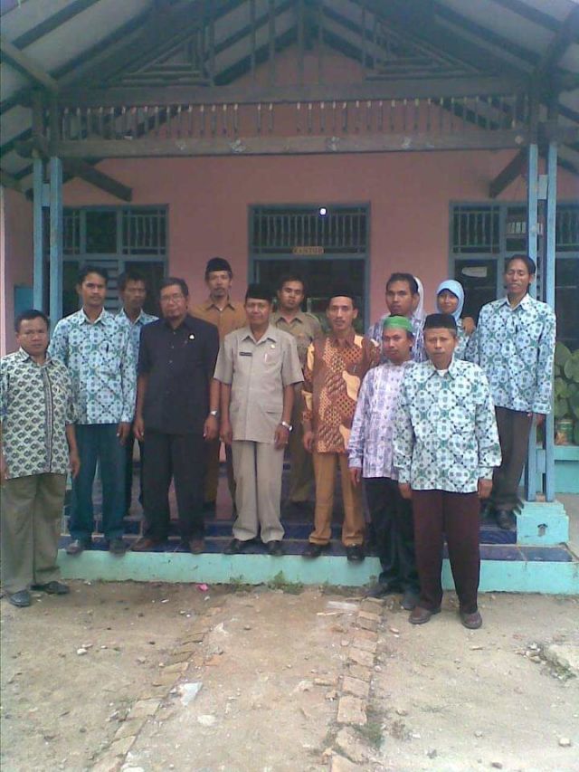 Pahalawan tanpa tanda jasa