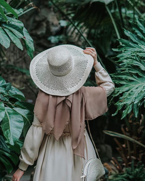 photo by Joshua reddekop on unsplash