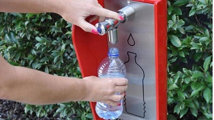 Jangan Lagi Mengisi Ulang Air Minum pada Botol Plastik Sekali Pakai