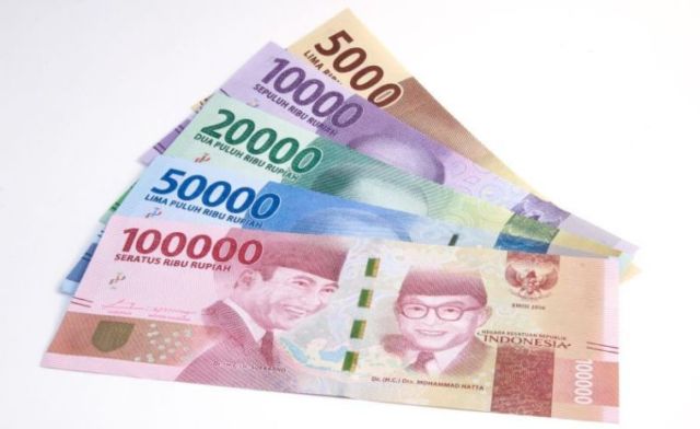 membawa uang lebih