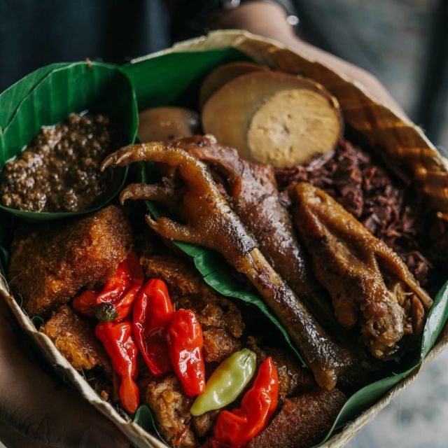 Gudeg Yu Djum