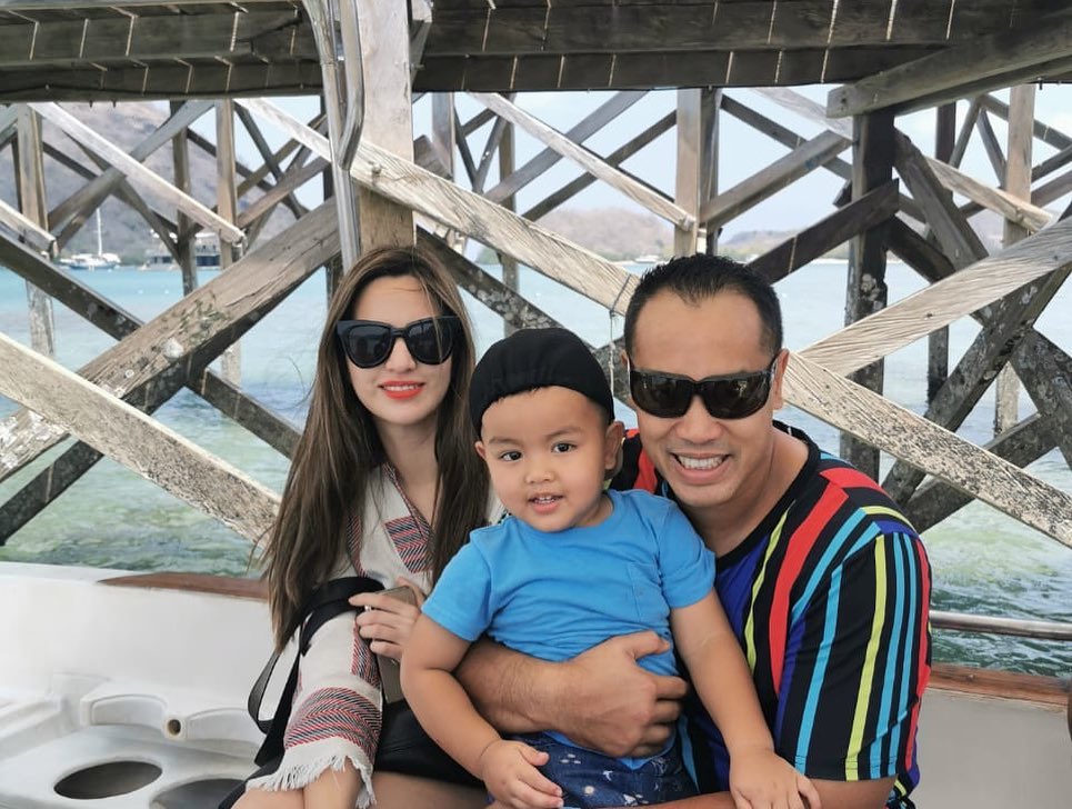 Mengulik Wejangan Pernikahan dari Nia Ramadhani untuk ...
