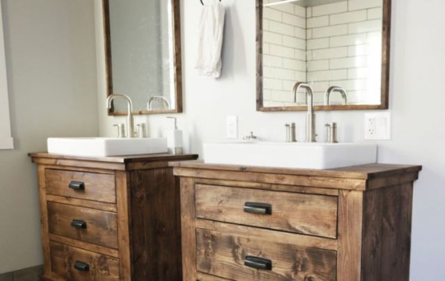 Meja rias kamar mandi kayu rustic