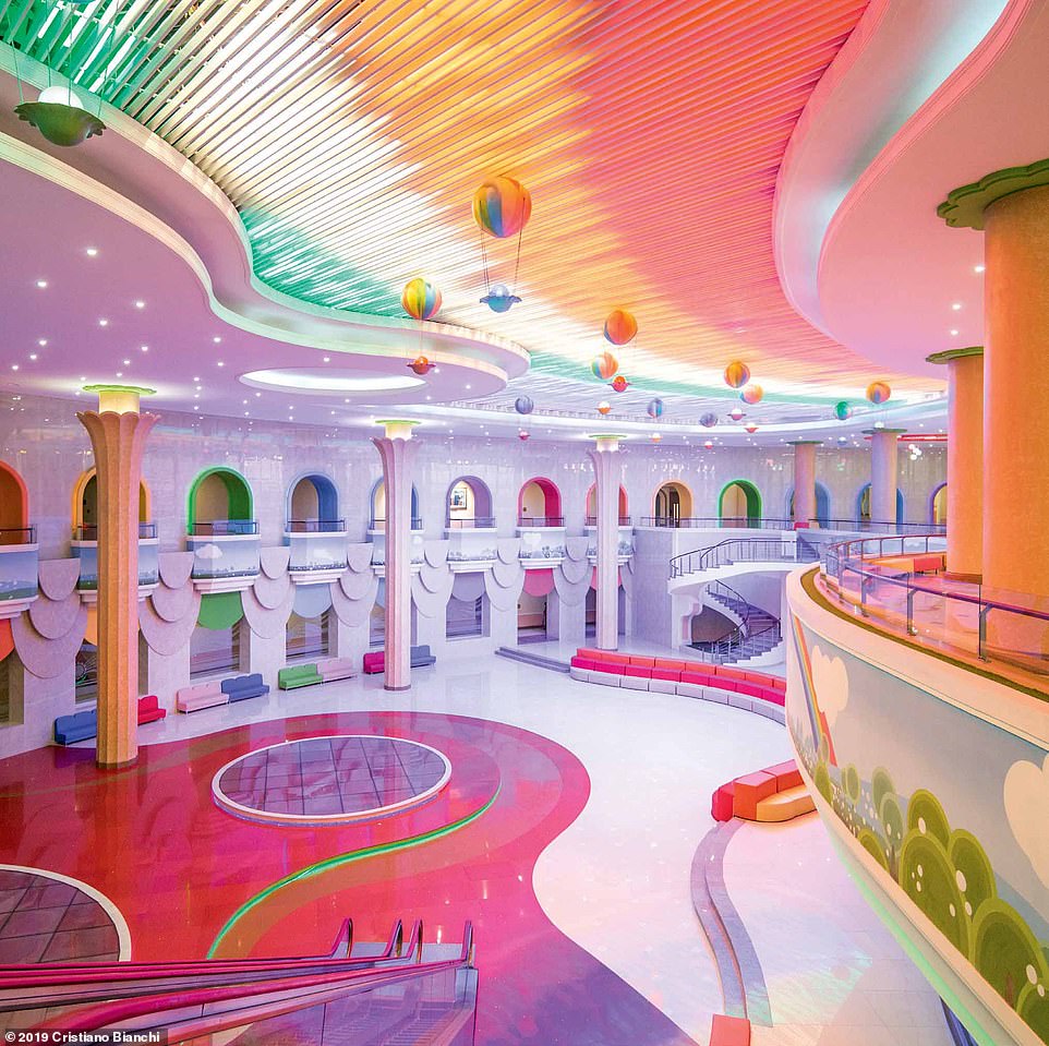 Intip 10 Bangunan Megah dengan Arsitektur Cantik di Pyongyang. Ternyata ...