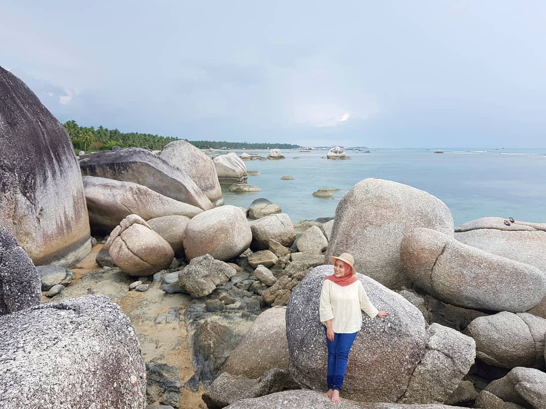 Pantai Batu Kasah, Destinasi Cantik di Natuna yang Mirip Pantai Laskar