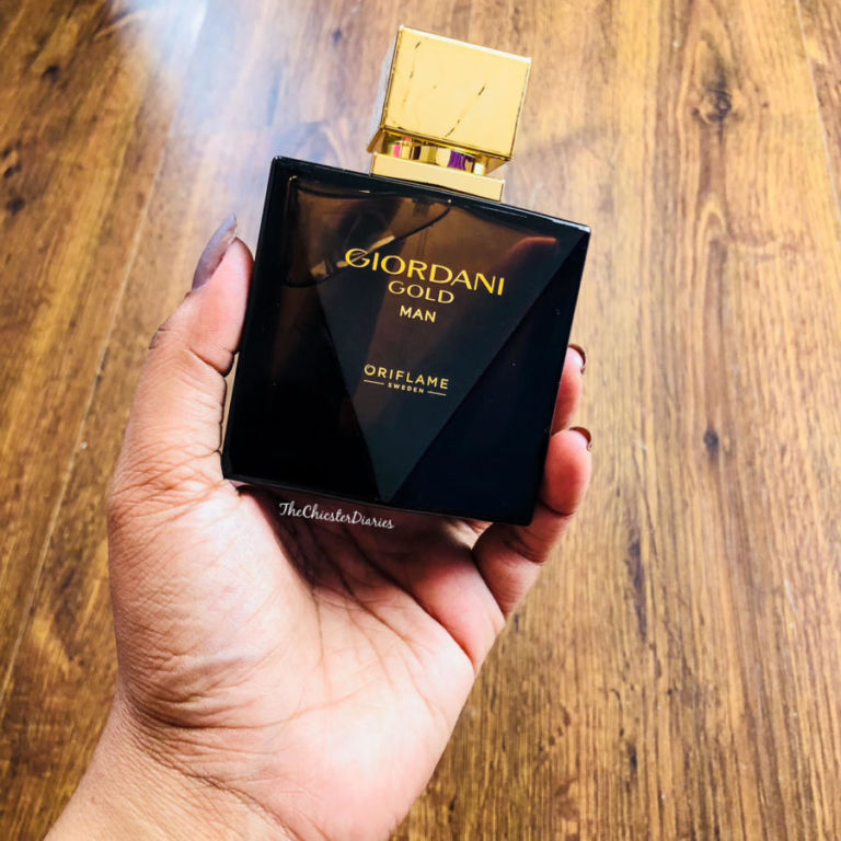 11 Rekomendasi Parfum Pria yang Wanginya Nggak Murahan, Bisa Dipakai