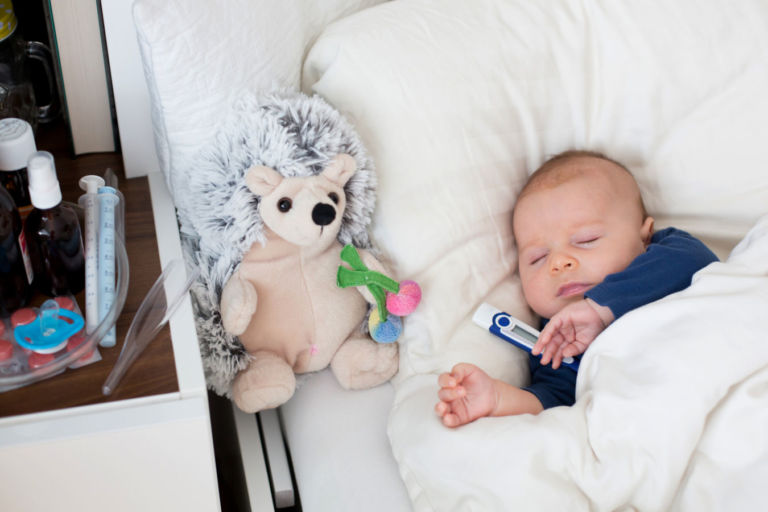 Gejala Paruparu Basah Selain Sering Berkeringat Termasuk