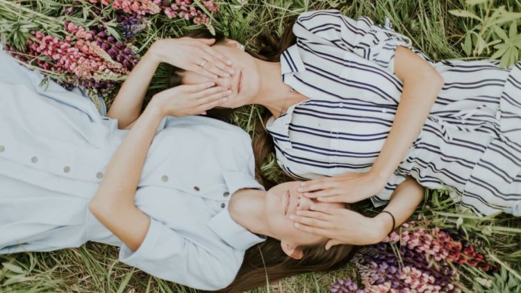 5 Ciri Ciri Teman Yang Perlu Kita Hindari Bikin Kita Jadi Nggak Berkembang 5 Ciri Ciri Teman Yang Perlu Kita Hindari Bikin Kita Jadi Nggak Berkembang