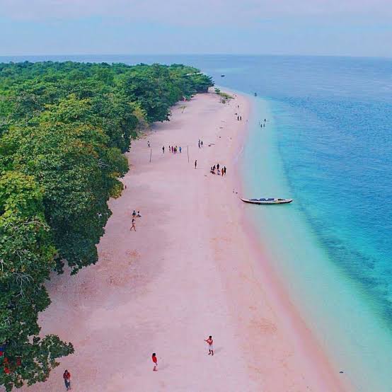 Zambanoanga’s Pink Beach via Facebook
