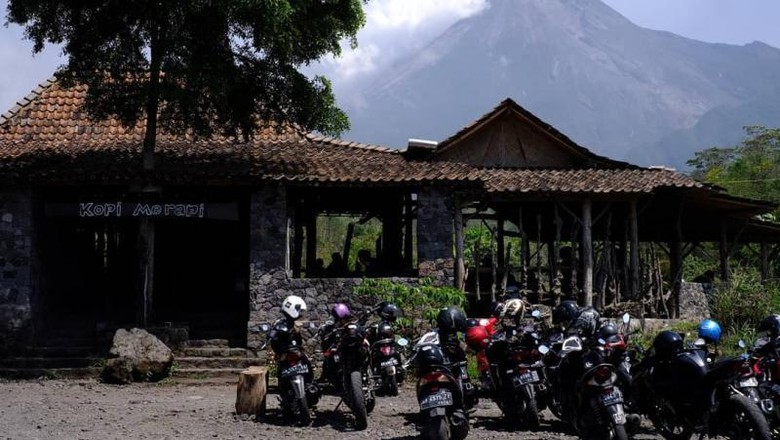 Photo by Warung Kopi Merapi on Detik Travel