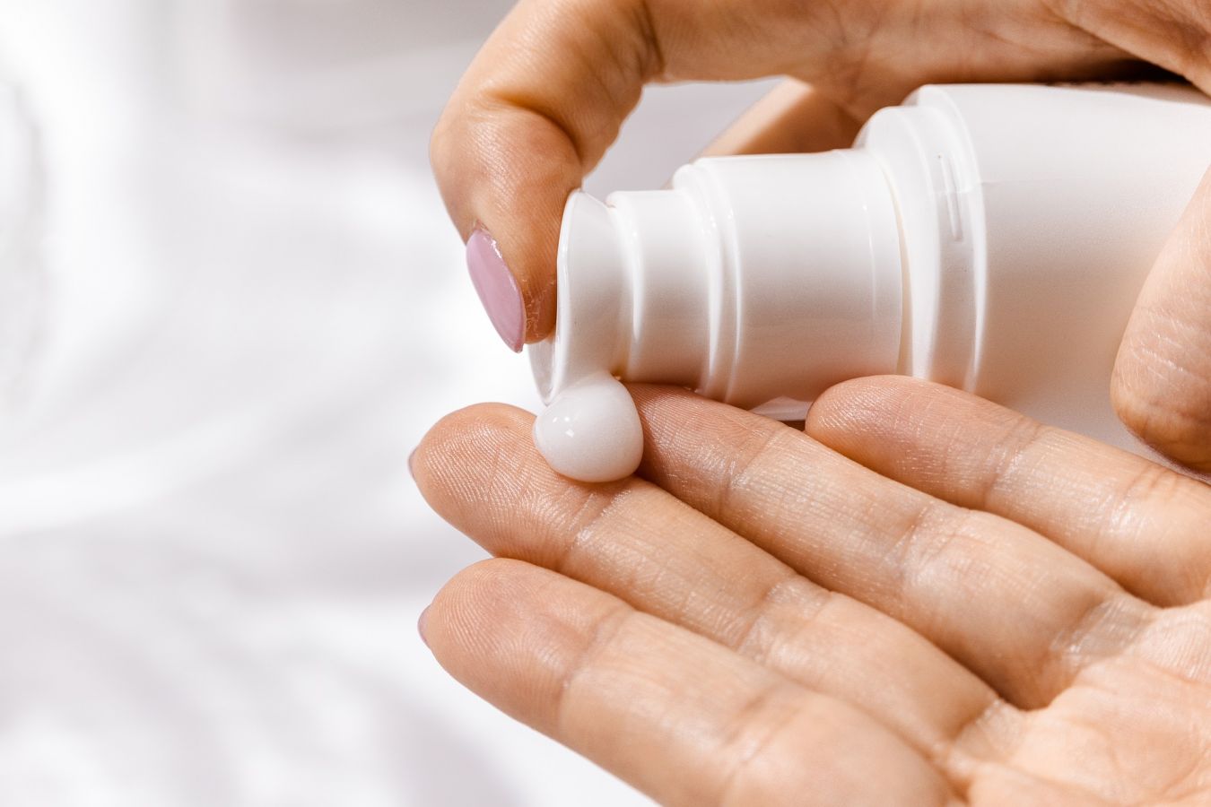 Apa Itu Hybrid Sunscreen Inovasi Terbaru Tabir Surya Apa itu hybrid sunscreen inovasi terbaru tabir surya