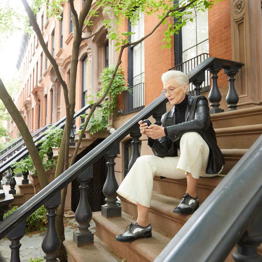 11 Potret Stylish Maye Musk, Ibunda Elon Musk yang Tetap Eksis di Usia