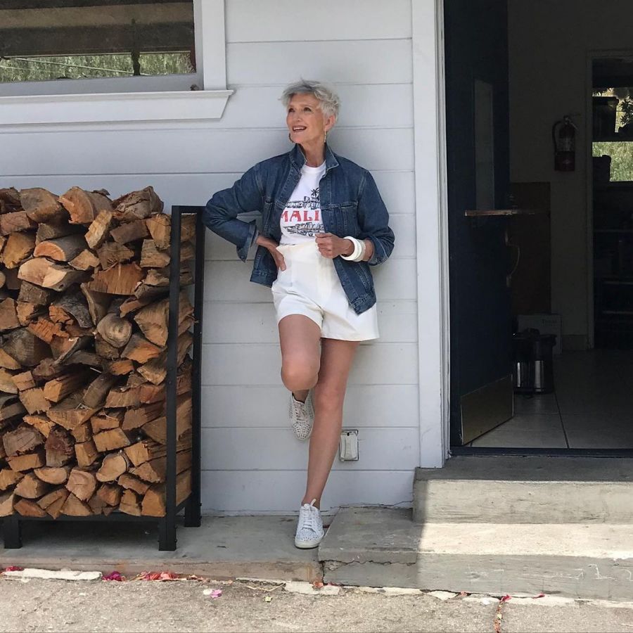 11 Potret Stylish Maye Musk, Ibunda Elon Musk yang Tetap Eksis di Usia