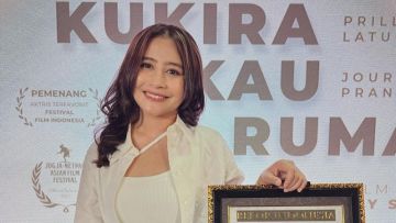 Prilly jadi produser