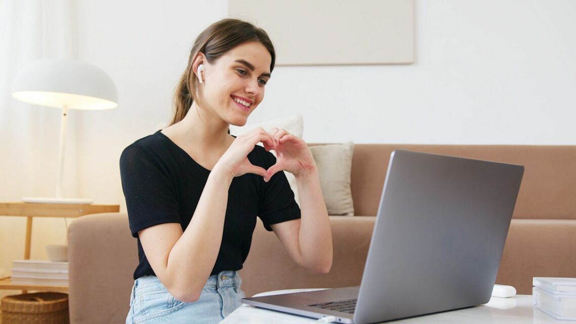 tips berteman dengan aman