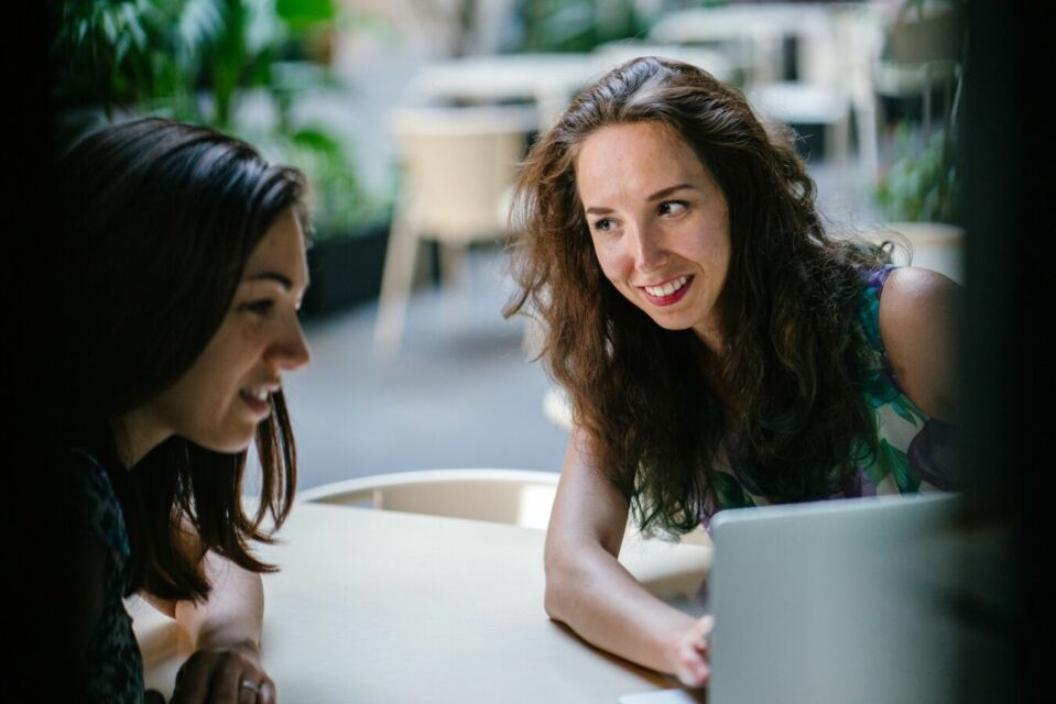 tips berteman dengan aman