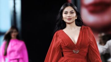 Ariel Tatum di Paris Fashion Week 2022