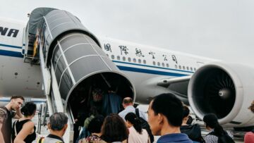 Turis dari China tak wajib negatif Covid-19